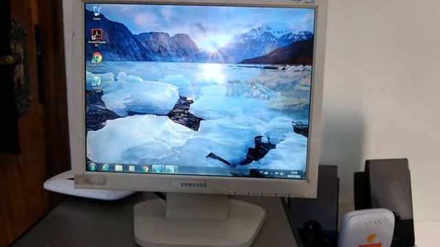 Monitor LCD Samsung 15 Polegadas - Marcas na tela смотреть онлайн