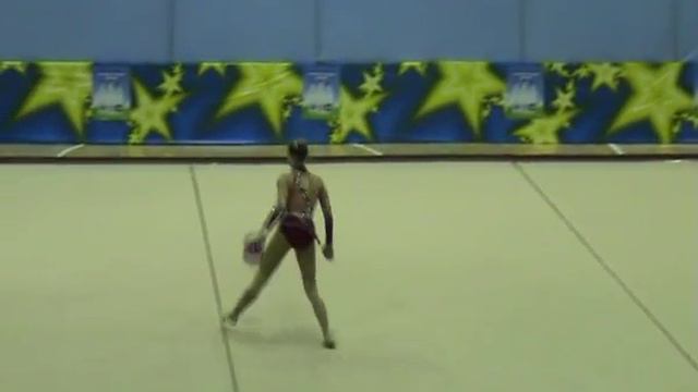 Юля Кизима(2005г.р.)-мяч.AVI смотреть онлайн