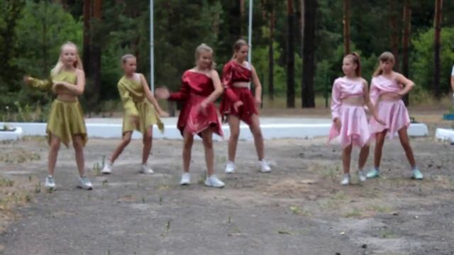 Танец на открытие (4 и 10 отряды) смотреть онлайн