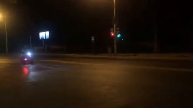 Yamaha v-max 1200 валит на заднем колесе смотреть онлайн