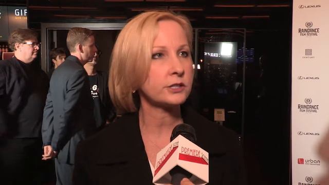 I'm Not Here - World Premiere Interviews J.K. Simmons and Michelle Schumacher, смотреть онлайн
