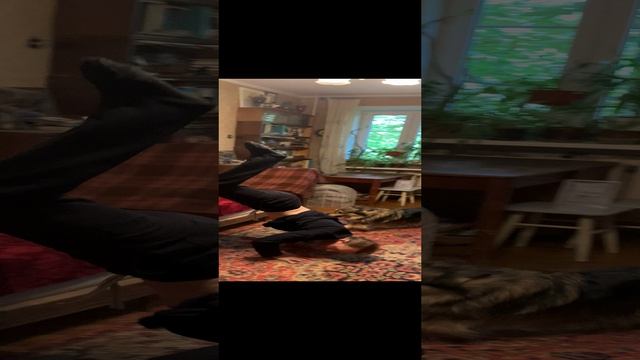 Садимся перед телевизором правильно смотреть онлайн