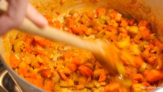 Easy Homemade Vegetable Soup смотреть онлайн