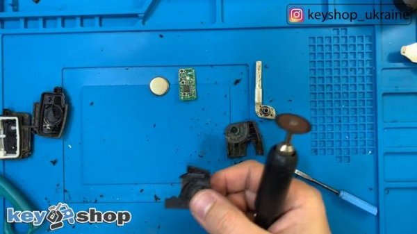 Ключ Форд фокус 2, мондео 3 замена корпуса выкидного ключа / Ford focus, mondeo replace key shell