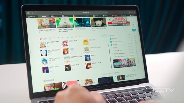 这次的换“芯”成不成功？苹果13寸M1 Macbook Pro【值不值得买第473期】 смотреть онлайн