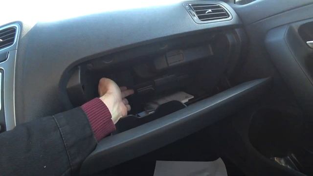 Хороший и Доступный Volkswagen Polo Sedan.