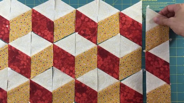 Video tutorial: two 3D effects for your quilt смотреть онлайн