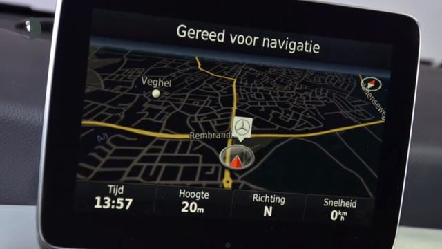 Mercedes-Benz GLA-Klasse 180 AMBITION AMG Styling, Panoramadak, stoelverwarming Automaat