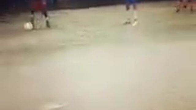 Tiago zr clarendon college striker playing soccer смотреть онлайн