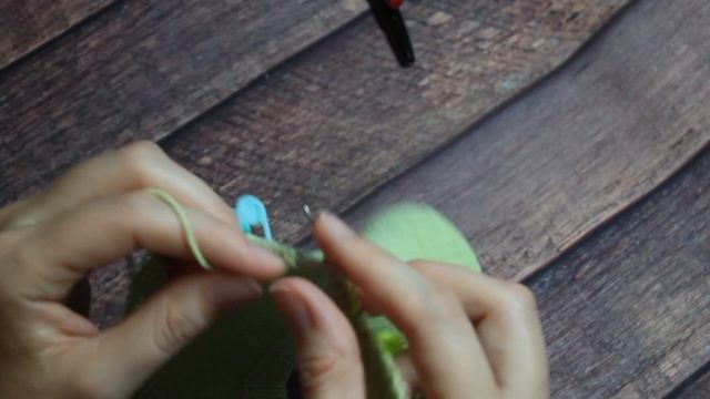 Идеальный росток без дырочек / Немецкие укороченные ряды / Вязание спицами смотреть онлайн