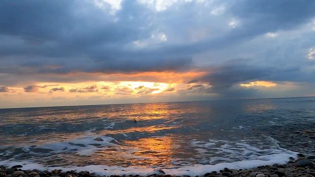 Солнечная дорожка! ?ЛАЗАРЕВСКОЕ СЕГОДНЯ ?СОЧИ. 18.11.2020г. смотреть онлайн