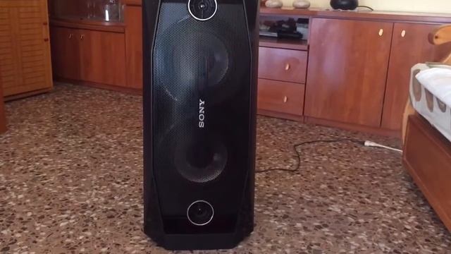 Sony GTK-X1BT BASS TEST 1 смотреть онлайн