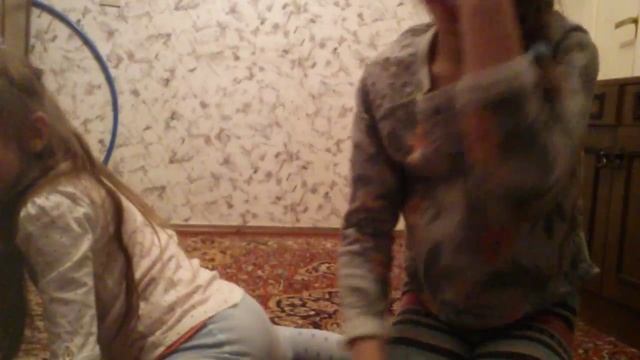 Йога ( гимнастический) Chellenge. C моей сестрой.