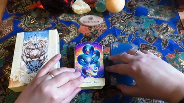 Favorite Books, Tarot and Oracle Cards of January 2022 смотреть онлайн