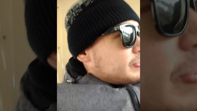 на связи, иду в сбербанк за картой смотреть онлайн