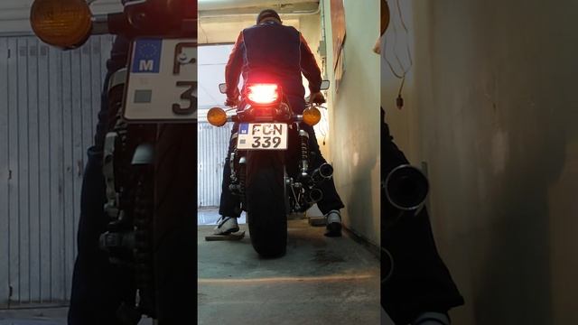 Honda VT750s смотреть онлайн