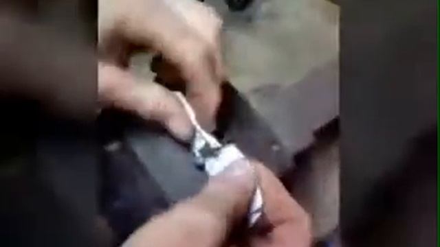 ВОЗМОЖНО ЛИ CD-ДИСКОМ РАЗРЕЗАТЬ ВЕЩИ смотреть онлайн