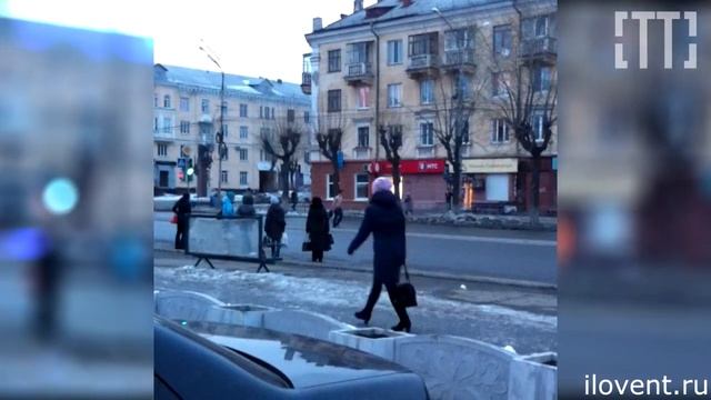 Упоротый друг у России. Нижний Тагил, 18.03.2014 смотреть онлайн