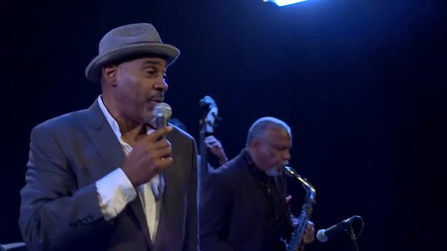 ALLAN HARRIS смотреть онлайн