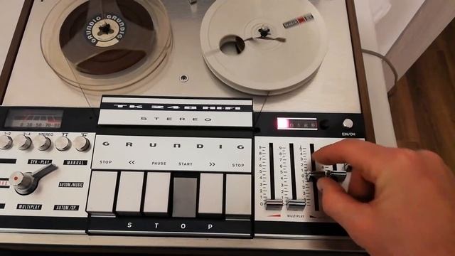 Magnetofon szpulowy GRUNDIG TK 248 Rok: 1969–1973 смотреть онлайн
