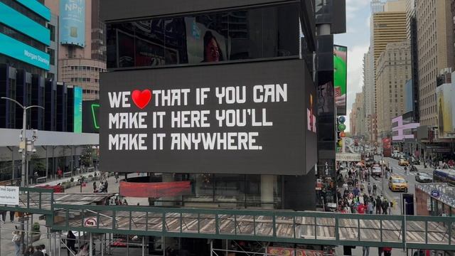 New York City Walking Tour - 42nd Street & Times Square - Spring 2023 смотреть онлайн