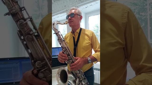 Простая мелодия 1-3 мес. Школа саксофона "12 Шагов к мелодии" смотреть онлайн