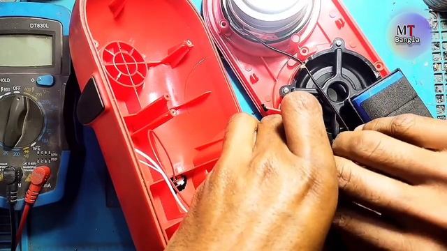 BT Speaker USB Cable Change New Trick ? নতুন নিয়মে লাগিয়ে দিলাম #viral Charging Bypass করে দিলাম смотреть онлайн