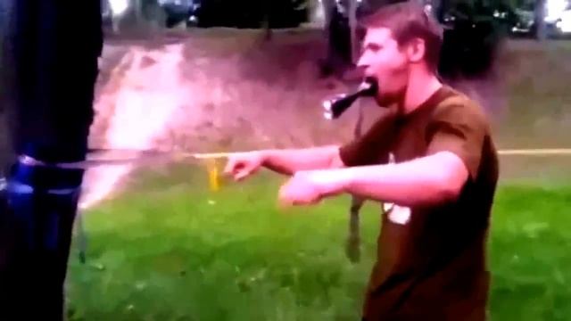 Ревет как на мотоцикле без глушителя )))) смотреть онлайн