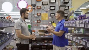 Выбираем прожектор 20 Вт. Заказываем и выкупаем уличный прожектор в электромаркете.