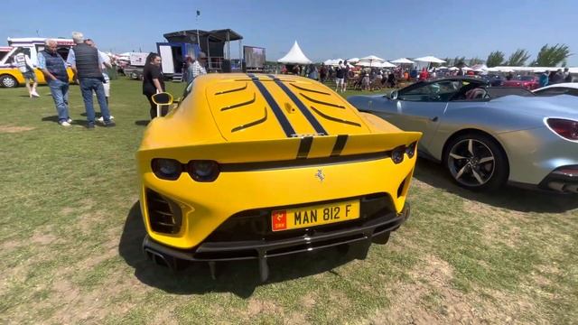 Ferrari 812 Competizione Review смотреть онлайн