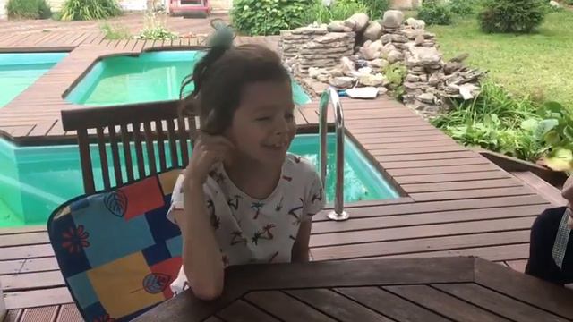 Откуда такой овощ? Детские вайны vine by Daniel and Poli смотреть онлайн