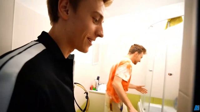 ТАЙНАЯ КОМНАТА ВЛАД А4 | СЕКРЕТНАЯ КОМНАТА ВЛАД БУМАГА смотреть онлайн