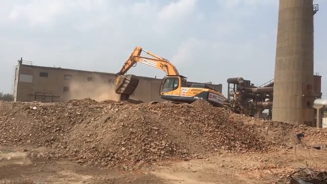 Переработка бетона в щебень. Аренда дробильного оборудования смотреть онлайн