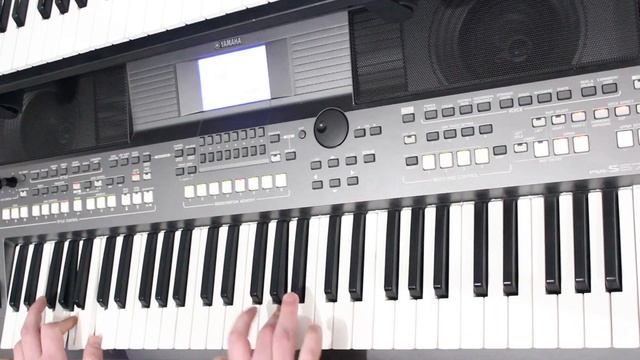 АЛЛА ПУГАЧЁВА СТАРИННЫЕ ЧАСЫ на синтезаторе Yamaha PSR S670 МИДИ MIDI смотреть онлайн
