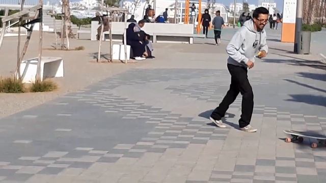 Yow Surfskate Test Drive: Short Boardwalk Slashing Session