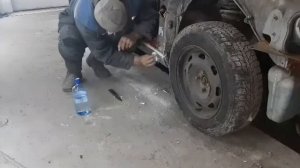 замена порогов пежо самостоятельно