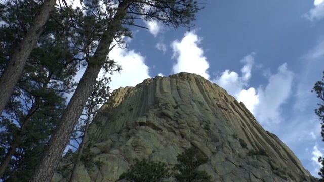 Climbing Devil's Tower - Ascent To The Top! смотреть онлайн