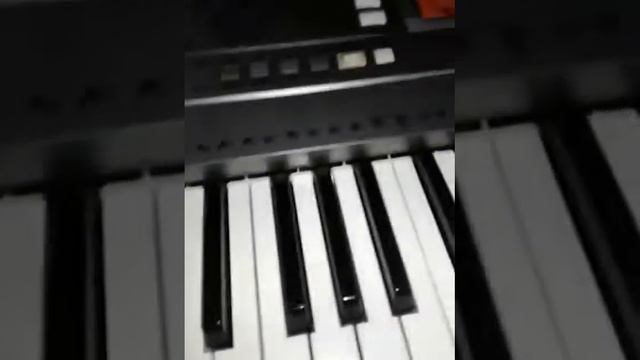 How to set the split point on a Yamaha psr e353 смотреть онлайн