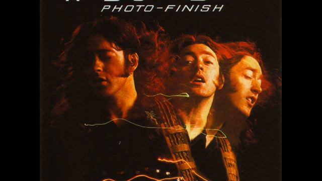 Rory Gallagher - Last of the Independants.wmv смотреть онлайн