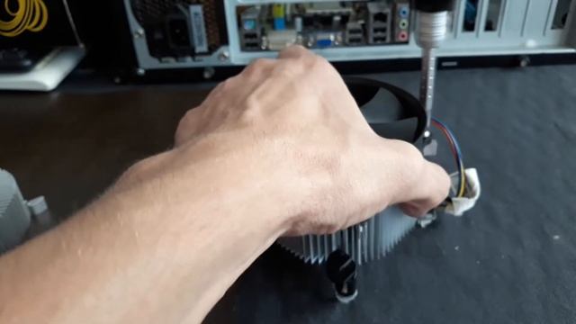 Установка 775 кулера на 1155 сокет. Бесплатный компьютер смотреть онлайн