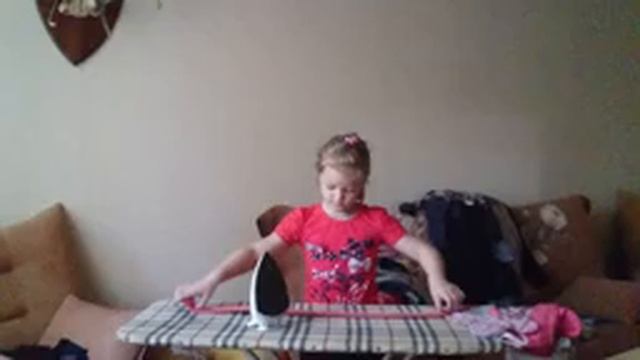 КАК ПРАВИЛЬНО ГЛАДИТЬ УТЮГОМ?