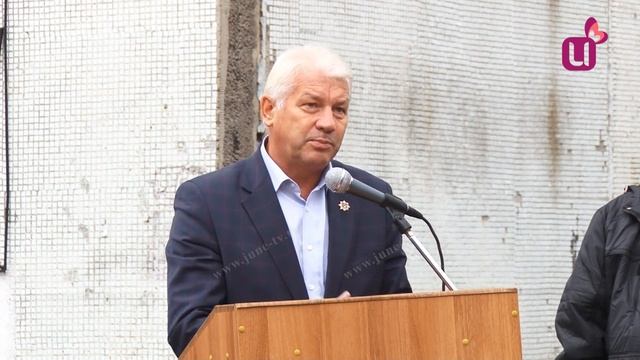 И на нашей улице праздник смотреть онлайн