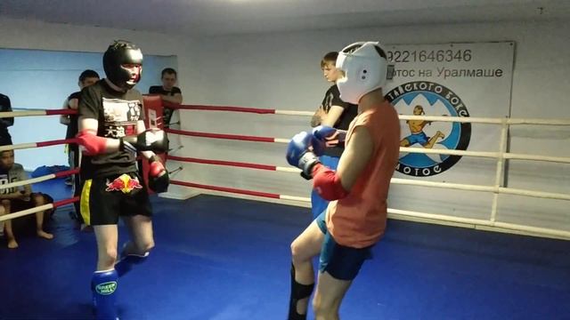 Спарринг по тайскому боксу 30.03.2019, Ильин Николай - Щетинин Михаил смотреть онлайн