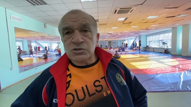 Солтан Засеев: «Юниоров судить труднее, чем взрослых!» смотреть онлайн