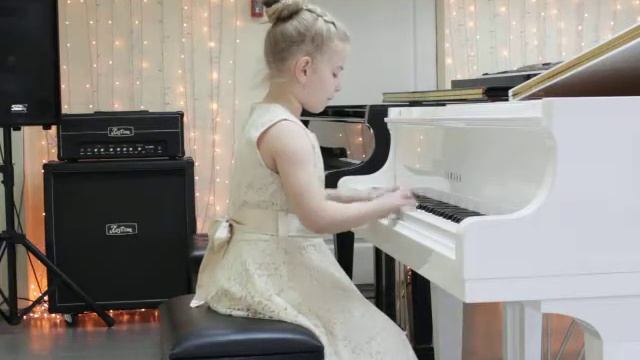 Полька-шарманка Шостаковича, исполняет Швец Анастасия смотреть онлайн