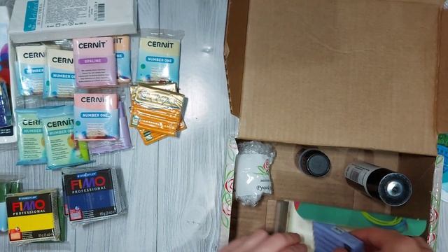 Распаковка посылки с полимерной глиной 2 смотреть онлайн