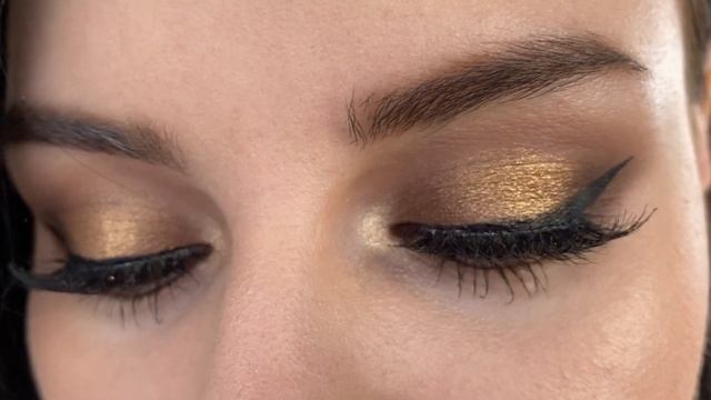 ОБЗОР NATASHA DENONA GLAM PALETTE |  Лучшая базовая палетка?| Макияжи, свотчи, финальное мнение