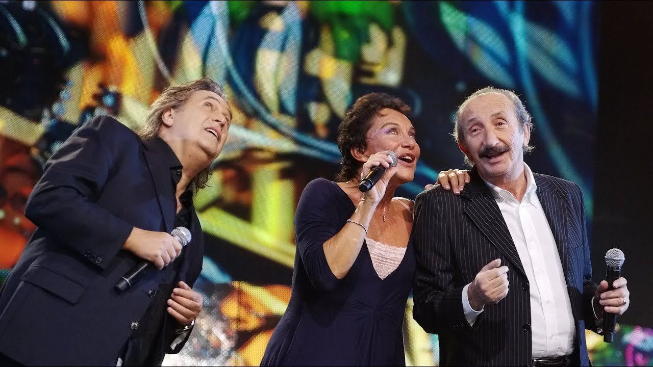 Ricchi E Poveri - Mamma Maria (Дискотека 80-х 2010) смотреть онлайн