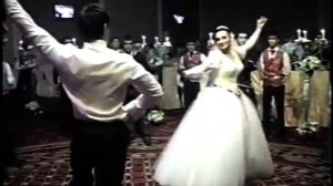 Wedding dance || Кавказская свадьба. Свадебный танец  Азербайджан || Bəy gəlin reqsi. Uzundərə.