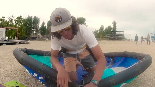 Влог #5: каталка, теория самоспасения на кайте и прыжки на батуте с доской смотреть онлайн
